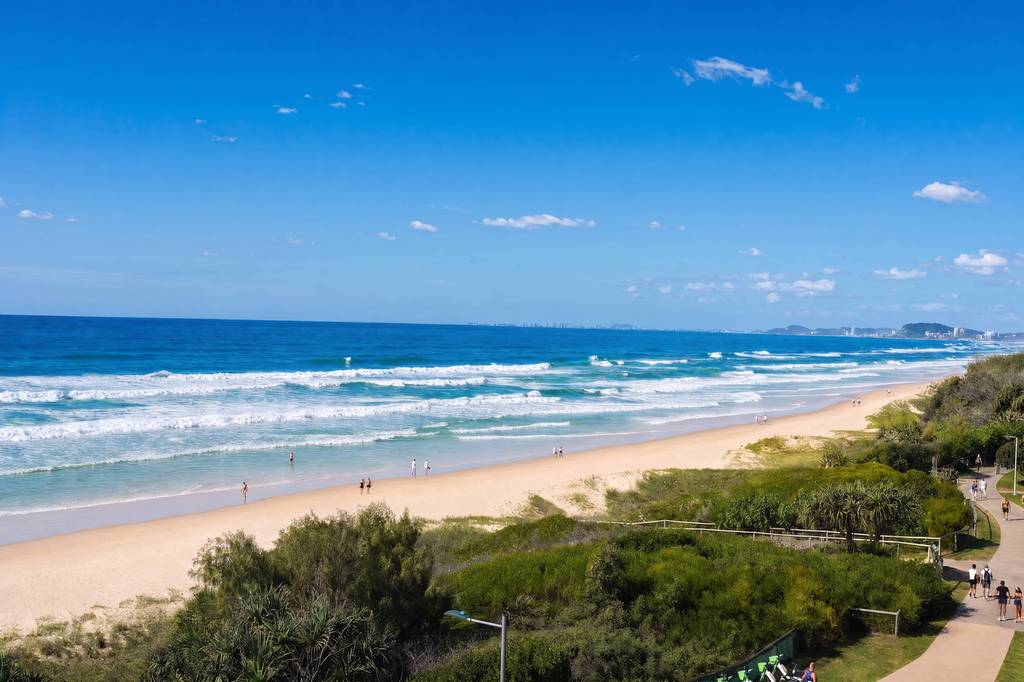 Superior 3 Bedroom Ocean View, apartment 13 interior