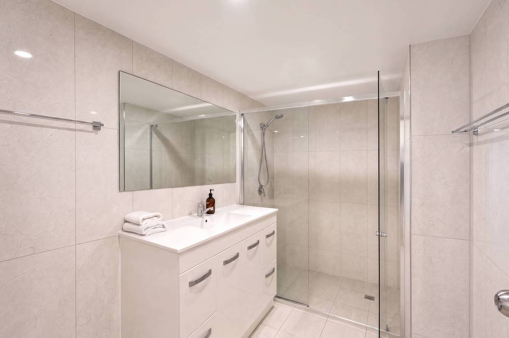 2 Bedroom Ocean View, apartment 14 interior