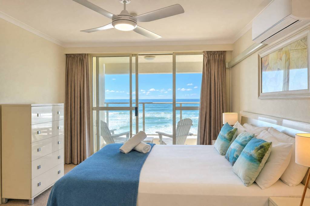 2 Bedroom Ocean View, apartment 14 interior