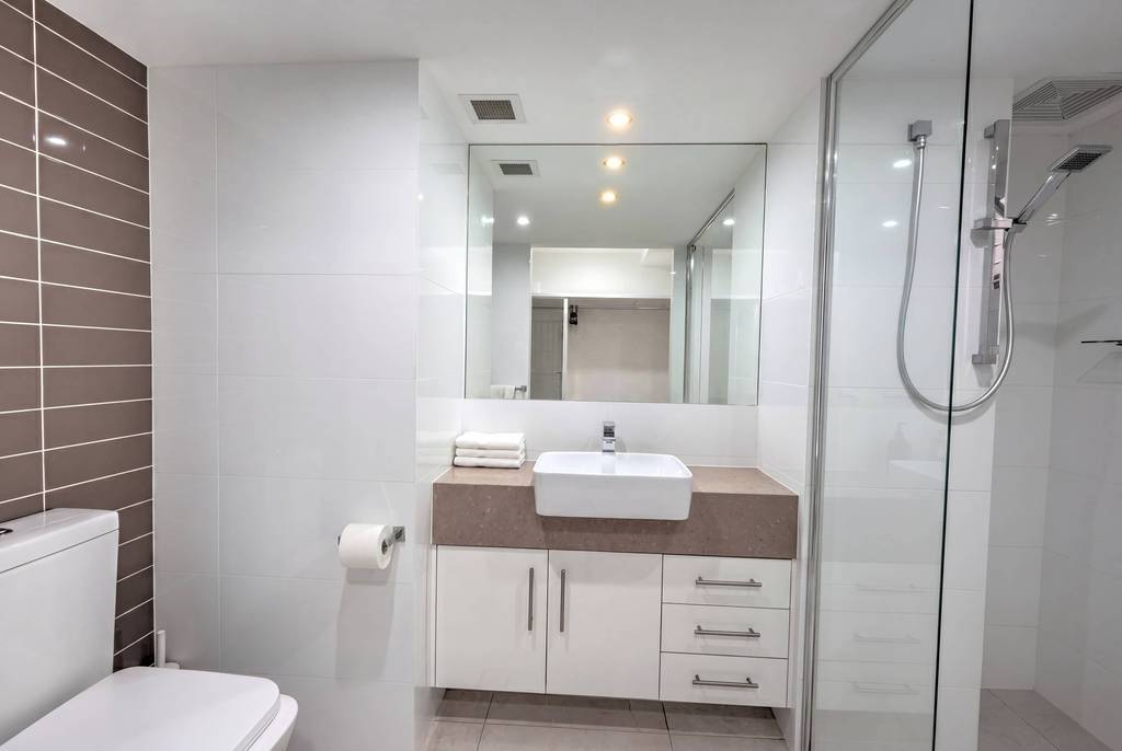 Premier 2 Bedroom Ocean View Courtyard, apartment 2 interior