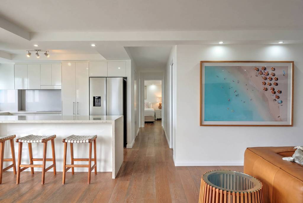 Premier 2 Bedroom Ocean View Courtyard, apartment 2 interior