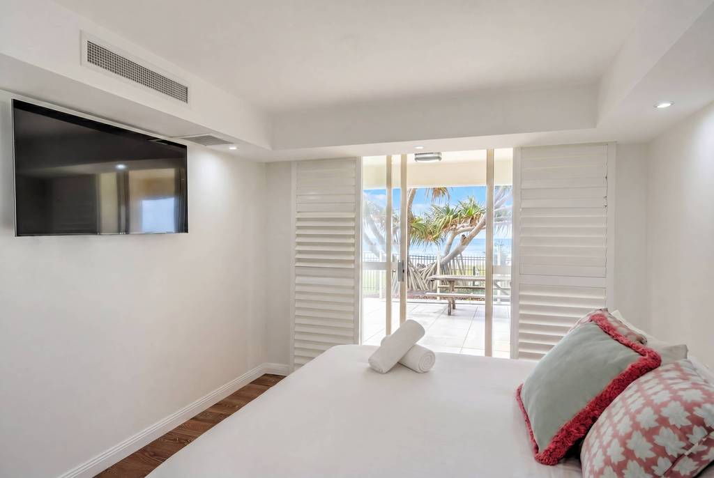 Master bedroom of the Premier Courtyard apartment