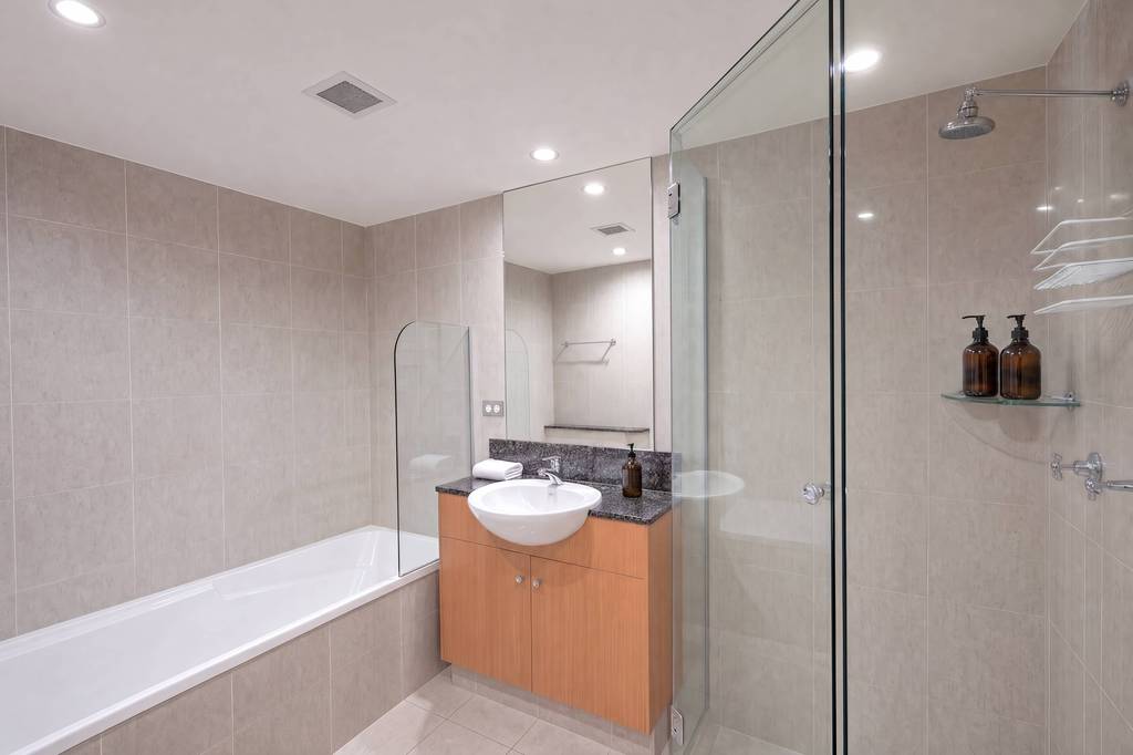 Superior 3 Bedroom Ocean View, apartment 21 interior