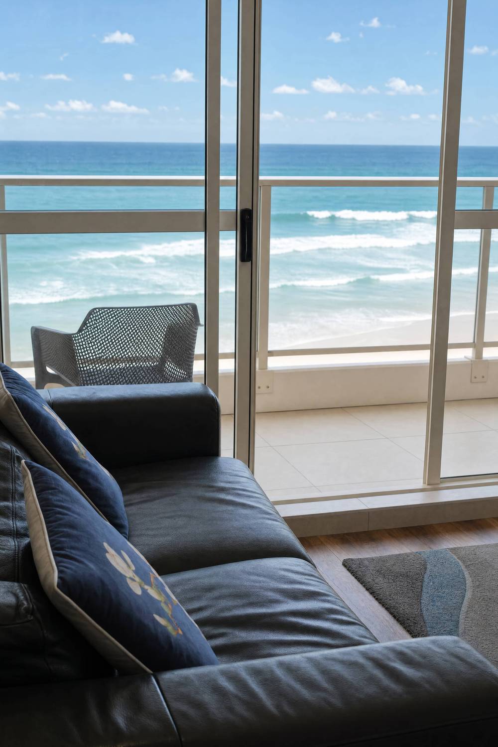 Apartment 22, lounge
