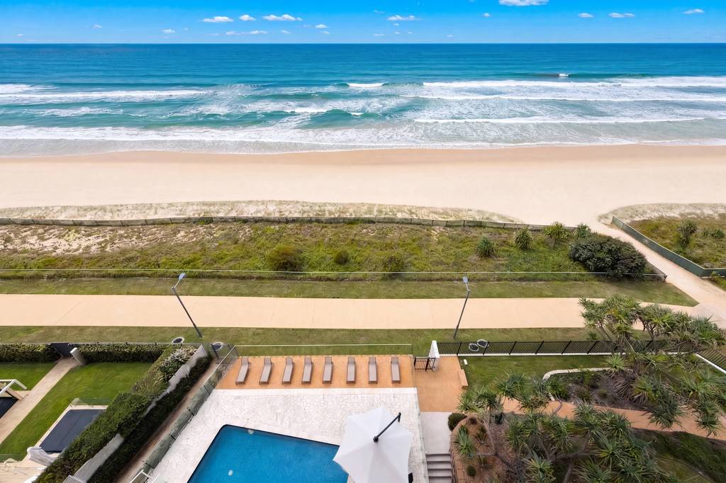 2 Bedroom Ocean View, apartment 23 interior