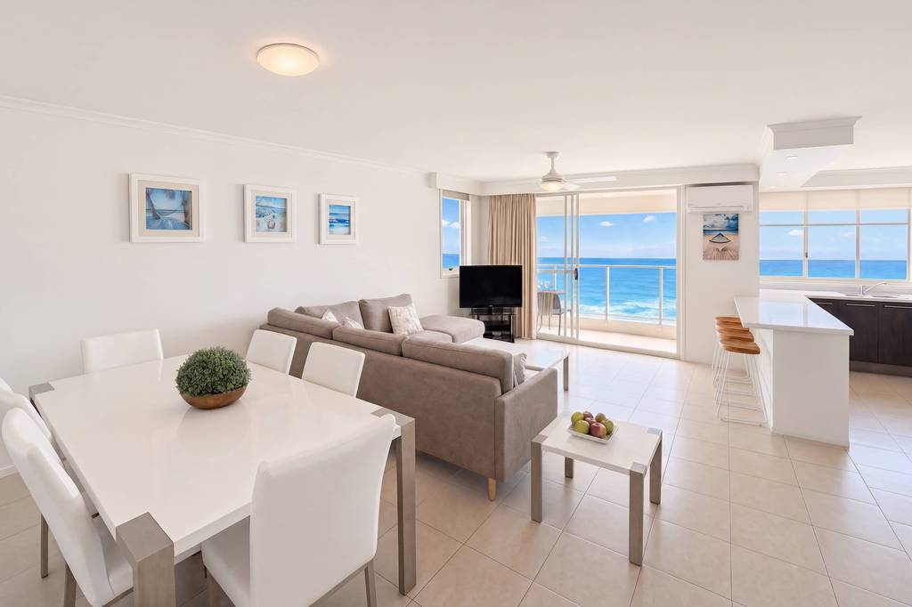 Lounge of a 2 Bedroom Ocean View apartment