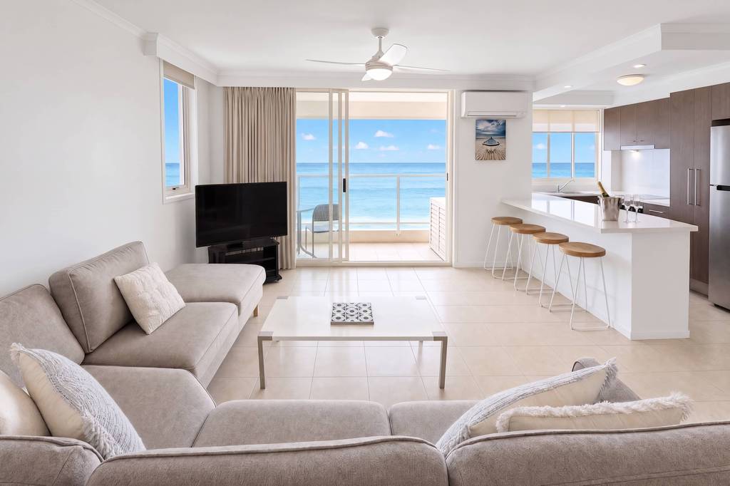 2 Bedroom Ocean View, apartment 23 interior