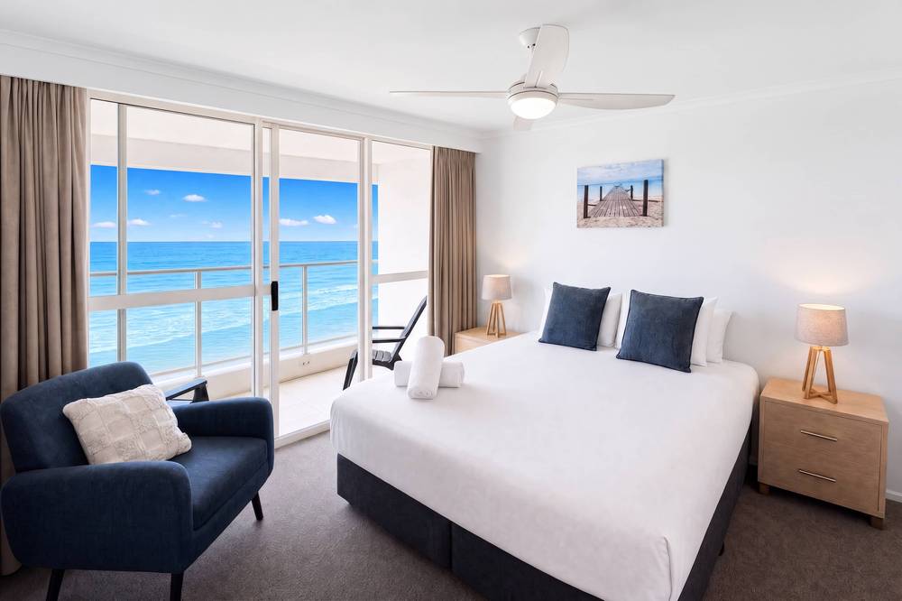 2 Bedroom Ocean View, apartment 23 interior