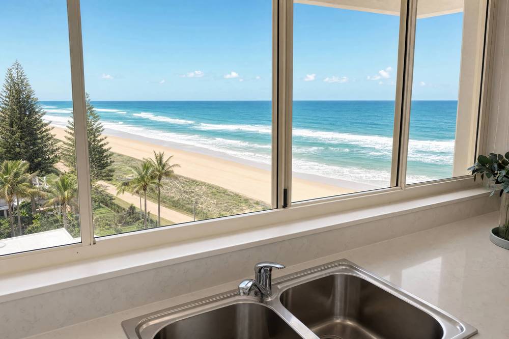 Superior 3 Bedroom Ocean View, apartment 24 interior