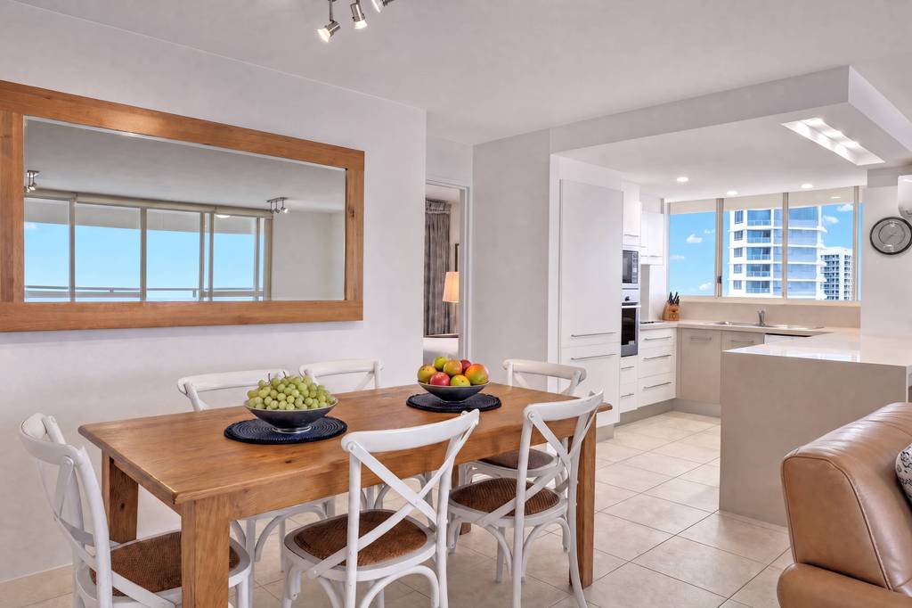 Dining area and lounge of apartment 30