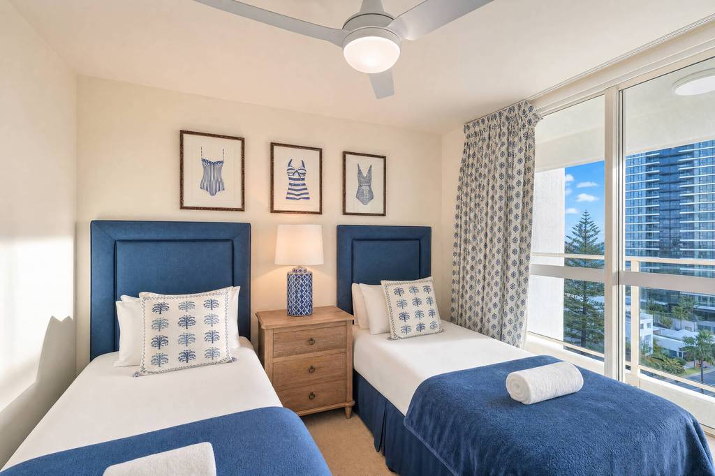Superior 3 Bedroom Ocean View, apartment 30 interior